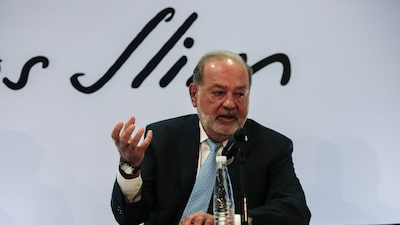 Bilionário Carlos Slim aumenta aposta em mega projeto de petróleo no México Bilionário Carlos Slim aumenta aposta em mega projeto de petróleo no México