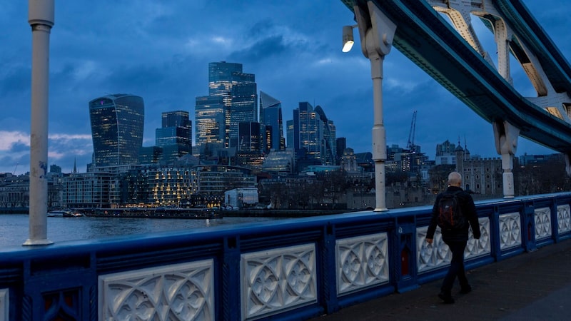 SPX reestrutura multimercados e fecha escritório em Londres, segundo fontes SPX reestrutura multimercados e fecha escritório em Londres, segundo fontes
