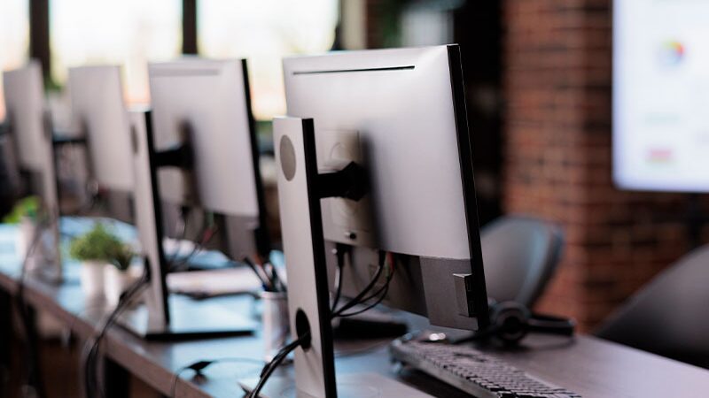 Renovação inteligente: comece agora a próxima era da sua TI com AI PCs e Intel vPro Renovação inteligente: comece agora a próxima era da sua TI com AI PCs e Intel vPro