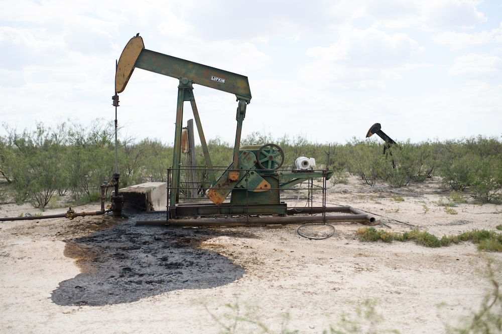 Oil seeps into the ground from an abandoned leaky well near Imperial, Texas, US, on Sunday, Aug. 24, 2025. The problem of too much wastewater is spreading across Americas biggest oil field, posing a pressing threat to a basin that has grown into a cornerstone of global markets and is critical to President Donald Trumps push for energy dominance. Photographer: Mark Felix/Bloomberg Oil seeps into the ground from an abandoned leaky well near Imperial, Texas, US, on Sunday, Aug. 24, 2025. The problem of too much wastewater is spreading across Americas biggest oil field, posing a pressing threat to a basin that has grown into a cornerstone of global markets and is critical to President Donald Trumps push for energy dominance. Photographer: Mark Felix/Bloomberg