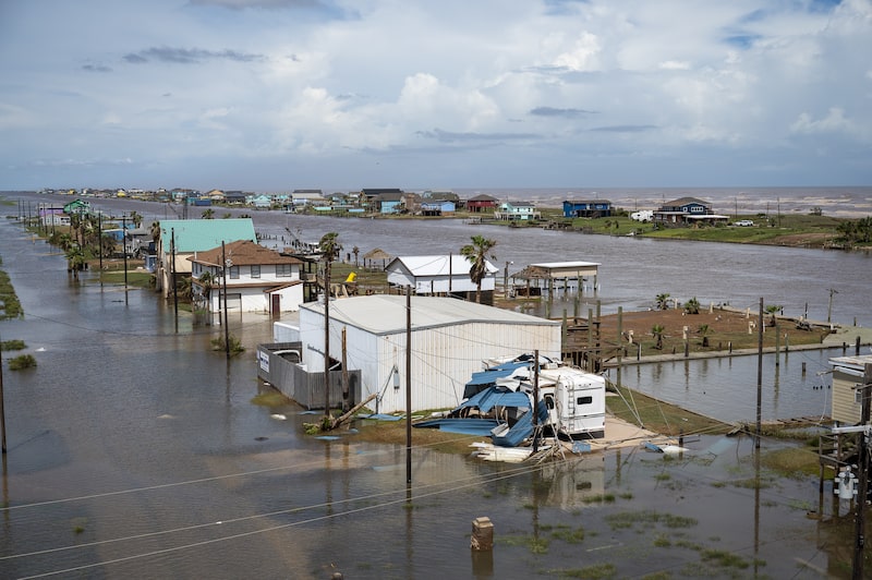 Foto de uma enchente Foto de uma enchente