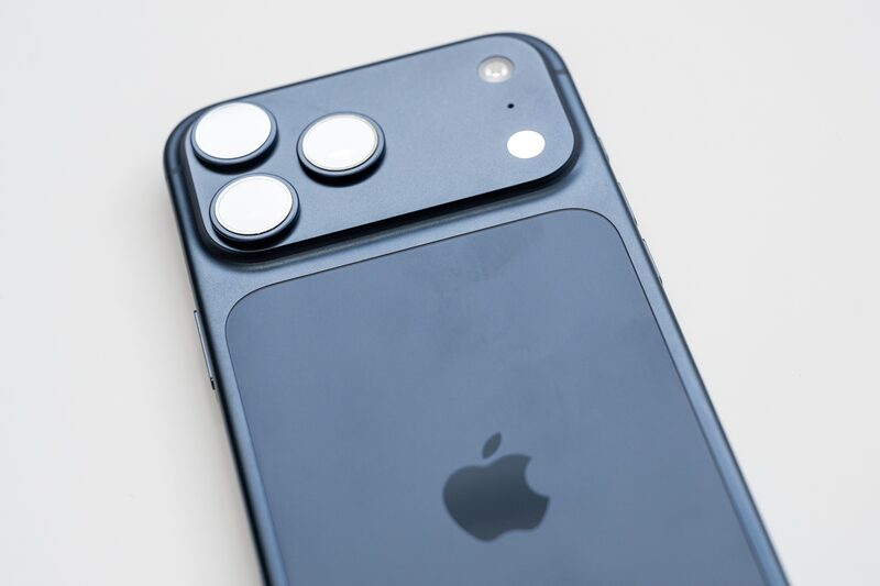 Las acciones de Apple cayeron un 0,3% este jueves. Fotografía: David Paul Morris/Bloomberg Las acciones de Apple cayeron un 0,3% este jueves. Fotografía: David Paul Morris/Bloomberg