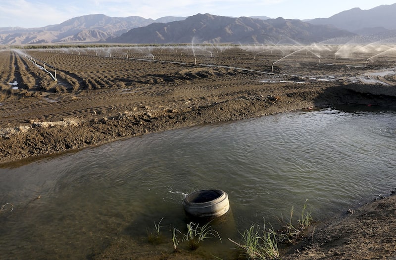 Imagen de un campo de cultivo en California Imagen de un campo de cultivo en California