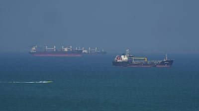 Aramco e Adnoc embarcam petróleo por Ormuz mesmo com pressão do Irã, dizem fontes Aramco e Adnoc embarcam petróleo por Ormuz mesmo com pressão do Irã, dizem fontes