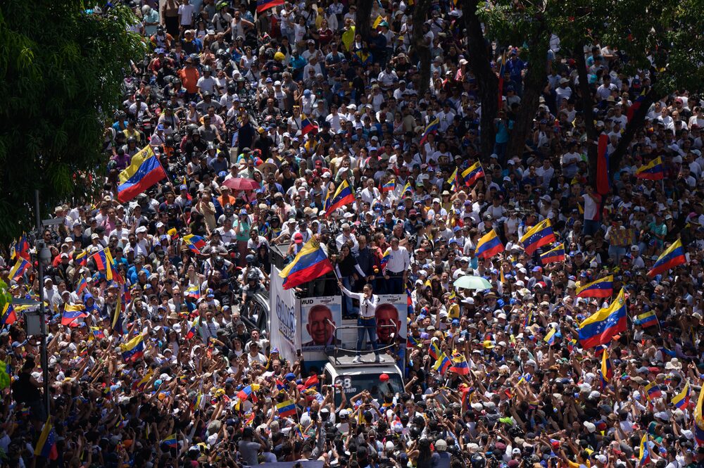 Venezuela una semana después de las elecciones - Nicolás Maduro - Edmundo González - María Corina Machado. Venezuela una semana después de las elecciones - Nicolás Maduro - Edmundo González - María Corina Machado.