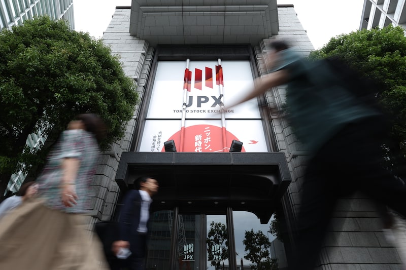 Japan Stocks As Asian Stocks Pulled Back From A Record High Japan Stocks As Asian Stocks Pulled Back From A Record High