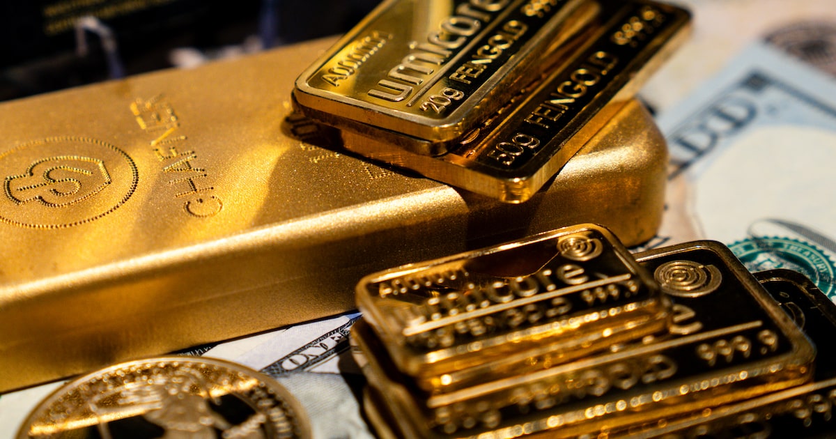 Oro cae por debajo de su media móvil desde octubre de 2023