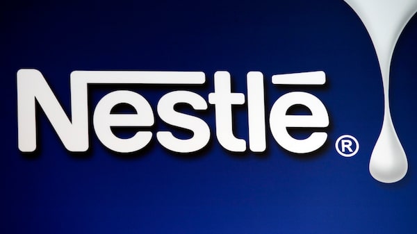 Nestlé amplía a Brasil y China el retiro de algunas fórmulas infantiles por posible toxina Nestlé amplía a Brasil y China el retiro de algunas fórmulas infantiles por posible toxina