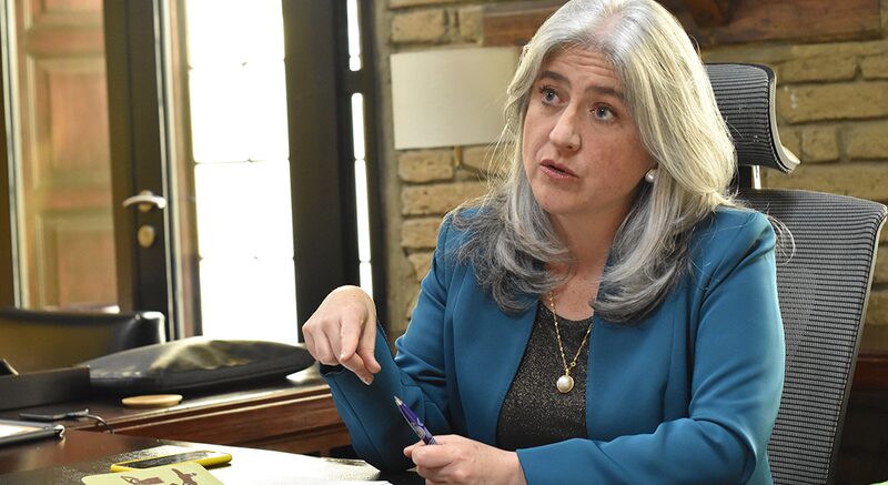 Sobre los nuevos programas destacó particularmente la iniciativa Cambia Mi Casa, que se enfoca en el mejoramiento de vivienda. Sobre los nuevos programas destacó particularmente la iniciativa Cambia Mi Casa, que se enfoca en el mejoramiento de vivienda.