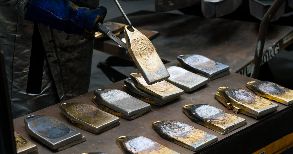 INGRESOS BANCARIOS RÉCORD POR METALES PRECIOSOS EN 2025