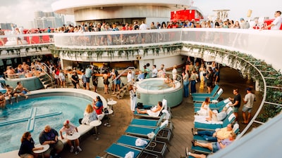 Cómo una profesora de negocios convirtió los cruceros en un negocio de US$350.000 Cómo una profesora de negocios convirtió los cruceros en un negocio de US$350.000