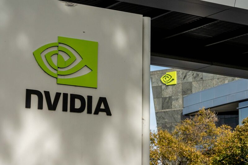 La subida de las acciones de Nvidia hace multimillonarios a tres directivos: ¿quiénes son? La subida de las acciones de Nvidia hace multimillonarios a tres directivos: ¿quiénes son?
