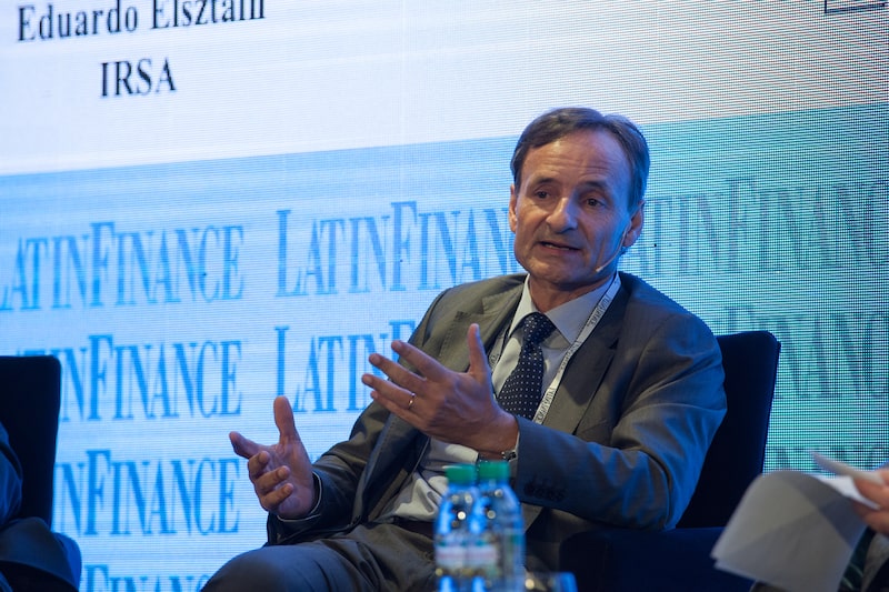 Fabián Kon, CEO del Grupo Financiero Galicia, en un evento de LatinFinance en el 2017. Fabián Kon, CEO del Grupo Financiero Galicia, en un evento de LatinFinance en el 2017.