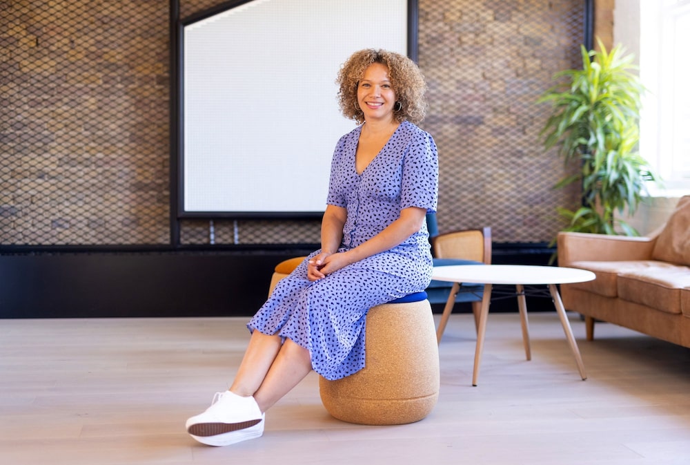 Charmaine St John en las oficinas de Hutch en Londres, el 14 de junio. Fotógrafo: Chris Ratcliffe/Bloomberg Charmaine St John en las oficinas de Hutch en Londres, el 14 de junio. Fotógrafo: Chris Ratcliffe/Bloomberg