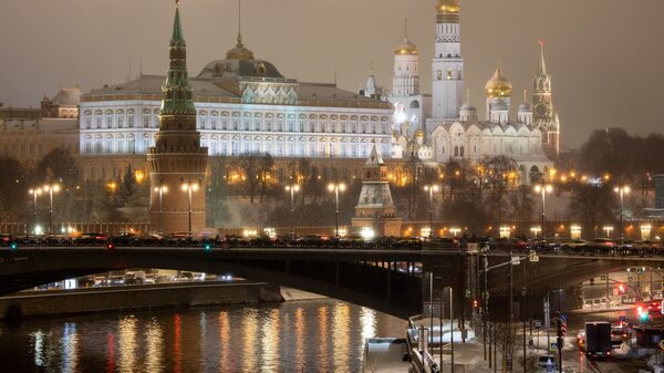 Rusos aceptan la guerra en Ucrania mientras el Kremlin silencia los disidentes Rusos aceptan la guerra en Ucrania mientras el Kremlin silencia los disidentes