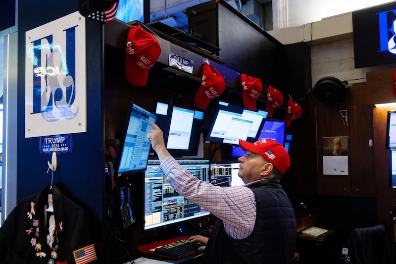 Los contratos de futuros del S&P 500 bajaron un 1,3% a primera hora de este lunes. Los contratos de futuros del S&P 500 bajaron un 1,3% a primera hora de este lunes.