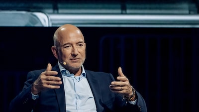 Bezos se acerca a financiación de US$10.000 millones para laboratorio de IA, según el FT Bezos se acerca a financiación de US$10.000 millones para laboratorio de IA, según el FT