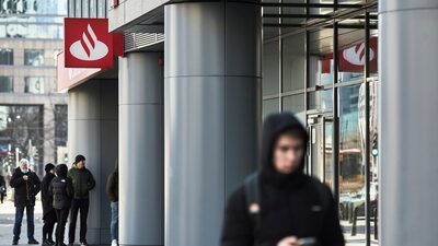 Grupo austríaco compra 49% da operação do Santander na Polônia por US$ 7,9 bi Grupo austríaco compra 49% da operação do Santander na Polônia por US$ 7,9 bi