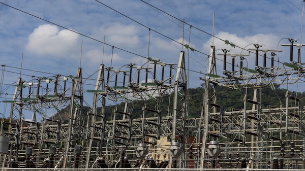 Axia de Brasil cae en bolsa tras una reorganización accionaria que ajusta precios Axia de Brasil cae en bolsa tras una reorganización accionaria que ajusta precios