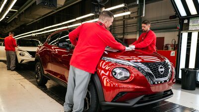CEO da Nissan aposta em renovação de linha de carros para enfrentar crise e rivais CEO da Nissan aposta em renovação de linha de carros para enfrentar crise e rivais