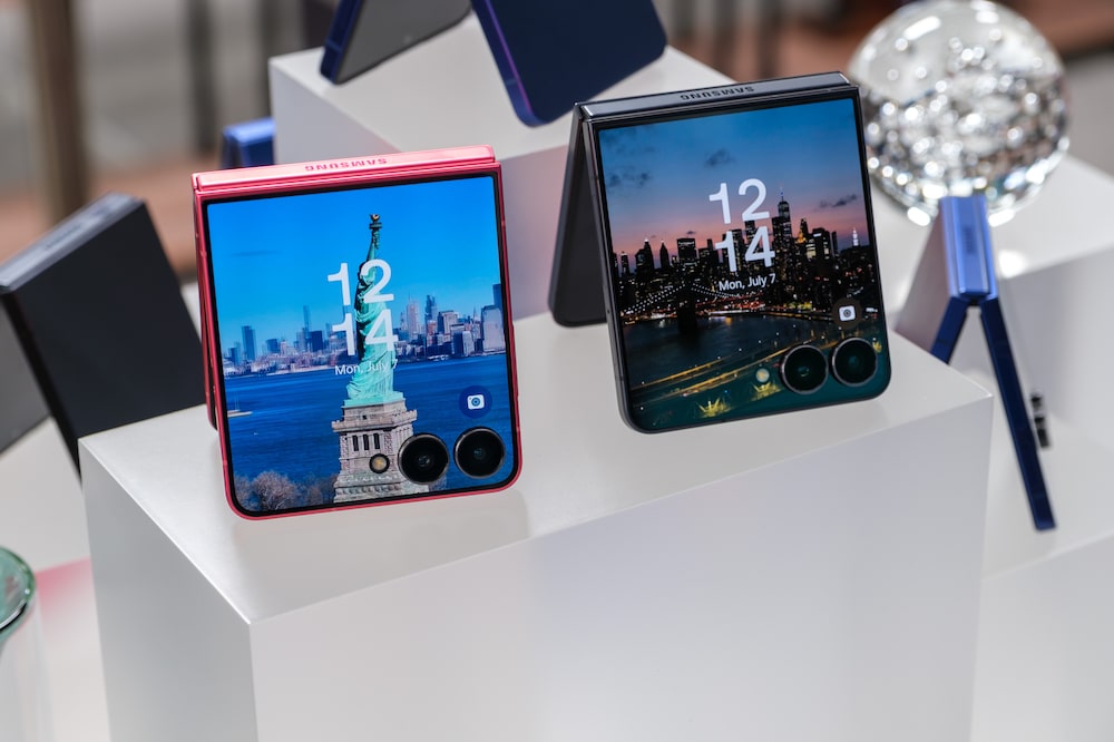 Galaxy Z Flip 7 Galaxy Z Flip 7