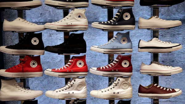 Converse, da Nike, caminha para pior nível em 15 anos. E atrai interesse da Authentic Converse, da Nike, caminha para pior nível em 15 anos. E atrai interesse da Authentic
