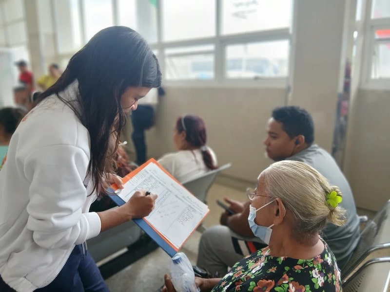 Sesión educativa en la Clínica Popular Tipo I San Fernando del IVSS, en el estado Apure, el 14 de octubre de 2025. Sesión educativa en la Clínica Popular Tipo I San Fernando del IVSS, en el estado Apure, el 14 de octubre de 2025.