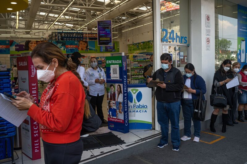 Autotestes levam apenas cerca de 15 minutos contra dias para um teste de PCR de laboratório, embora produzam mais falsos negativos Autotestes levam apenas cerca de 15 minutos contra dias para um teste de PCR de laboratório, embora produzam mais falsos negativos