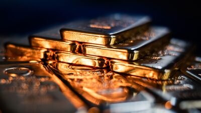 El oro cae por cuarto día consecutivo ante expectativas de nuevo recorte de tasas en EE.UU. El oro cae por cuarto día consecutivo ante expectativas de nuevo recorte de tasas en EE.UU.