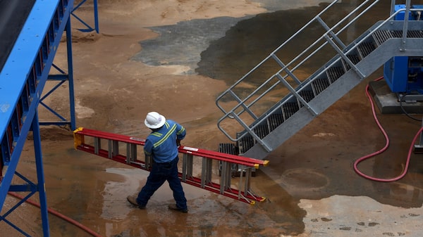 Mercado laboral de EE.UU. se enfriará en 2024, según encuestas regionales de la Fed Mercado laboral de EE.UU. se enfriará en 2024, según encuestas regionales de la Fed