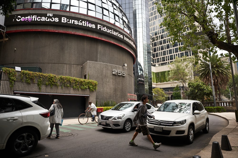 The Mexican Stock Exchange (BMV) during the Fibra Next opening bell ceremony in Mexico City, Mexico, on Wednesday, Aug. 6, 2025. Mexican real estate investment trust Fibra Next raised 8 billion pesos ($431 million) through its initial public offering, the country's biggest stock debut in seven years. Photographer: Mauricio Palos/Bloomberg The Mexican Stock Exchange (BMV) during the Fibra Next opening bell ceremony in Mexico City, Mexico, on Wednesday, Aug. 6, 2025. Mexican real estate investment trust Fibra Next raised 8 billion pesos ($431 million) through its initial public offering, the country's biggest stock debut in seven years. Photographer: Mauricio Palos/Bloomberg