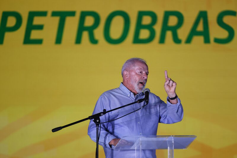 Lula Attends Launch of Petrobras Cultural Selection 2024 Lula Attends Launch of Petrobras Cultural Selection 2024