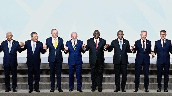 Trump convierte el G-20 de Sudáfrica en una historia de dos cumbres Trump convierte el G-20 de Sudáfrica en una historia de dos cumbres