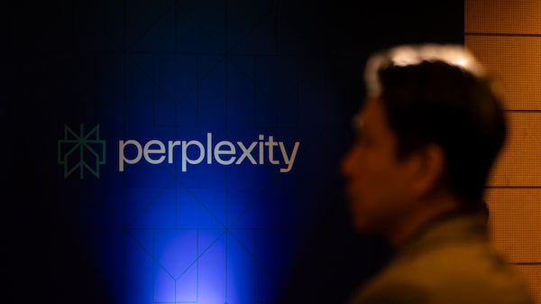 Perplexity lanza Comet en móviles y amplía su rivalidad en búsquedas con Google Perplexity lanza Comet en móviles y amplía su rivalidad en búsquedas con Google