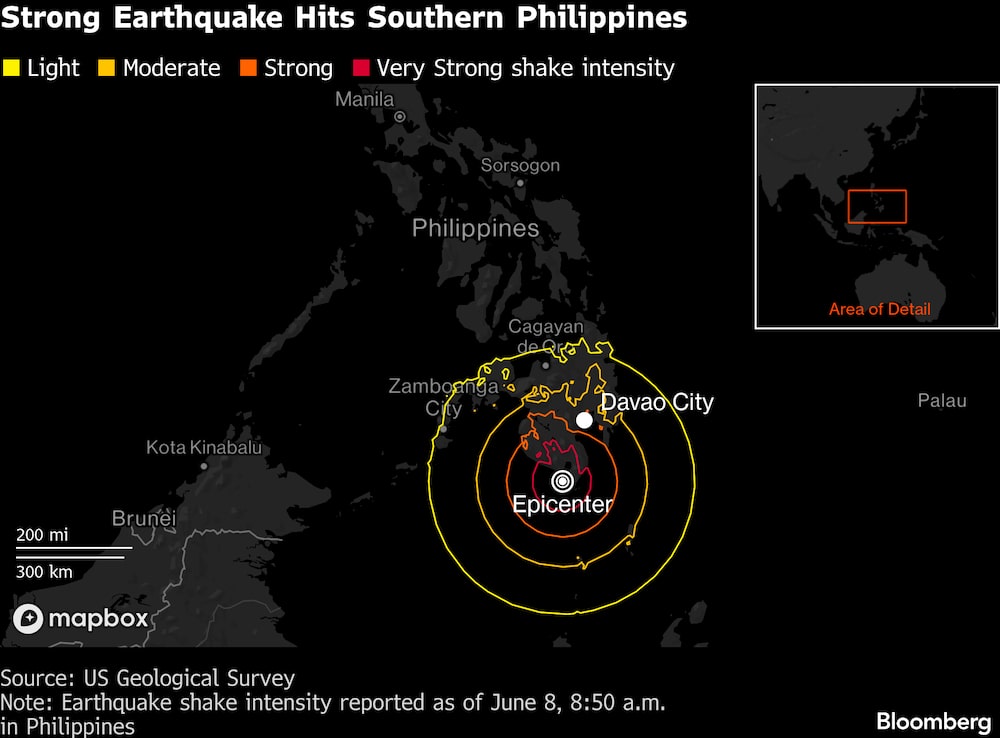Un fuerte terremoto sacude el sur de Filipinas. Un fuerte terremoto sacude el sur de Filipinas.
