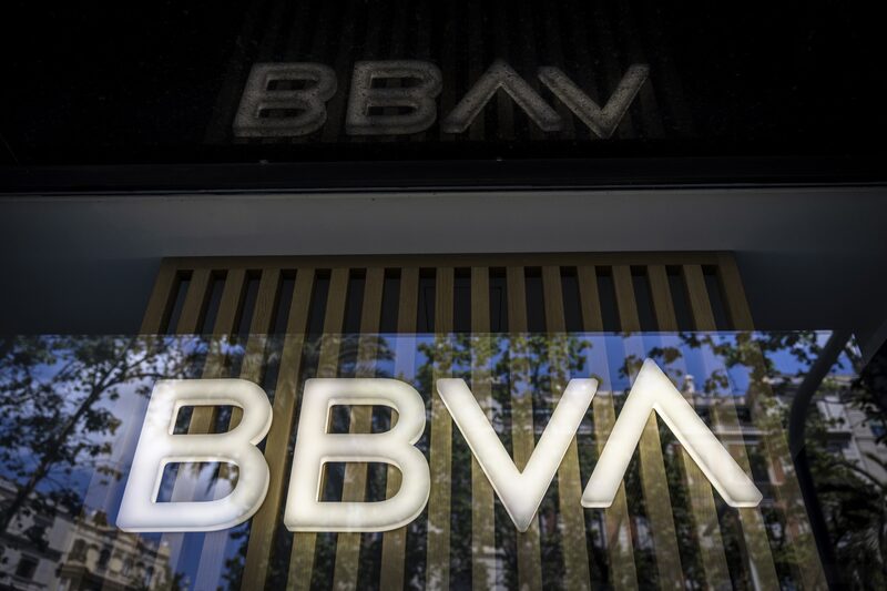 BBVA alcanza su nivel más alto desde 2007 tras fracaso de su OPA sobre Sabadell. BBVA alcanza su nivel más alto desde 2007 tras fracaso de su OPA sobre Sabadell.