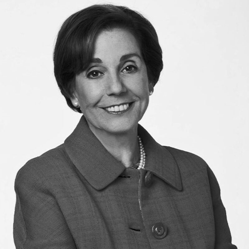 María Elena Lagomasino. María Elena Lagomasino.