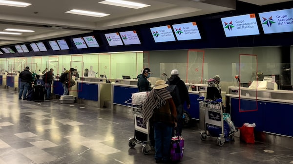 Asur, GAP y OMA dicen que el Gobierno de México cambió la estructura de tarifas de sus aeropuertos Asur, GAP y OMA dicen que el Gobierno de México cambió la estructura de tarifas de sus aeropuertos