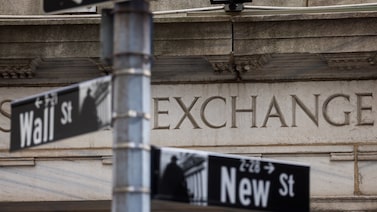 Dólar repunta en mayo, pero estrategas de Wall Street dudan de más alzas Dólar repunta en mayo, pero estrategas de Wall Street dudan de más alzas