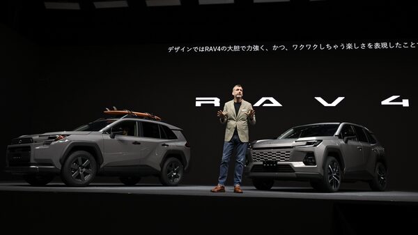 Fim da era 100% a gasolina? Toyota venderá RAV4 apenas como híbrido nos EUA Fim da era 100% a gasolina? Toyota venderá RAV4 apenas como híbrido nos EUA