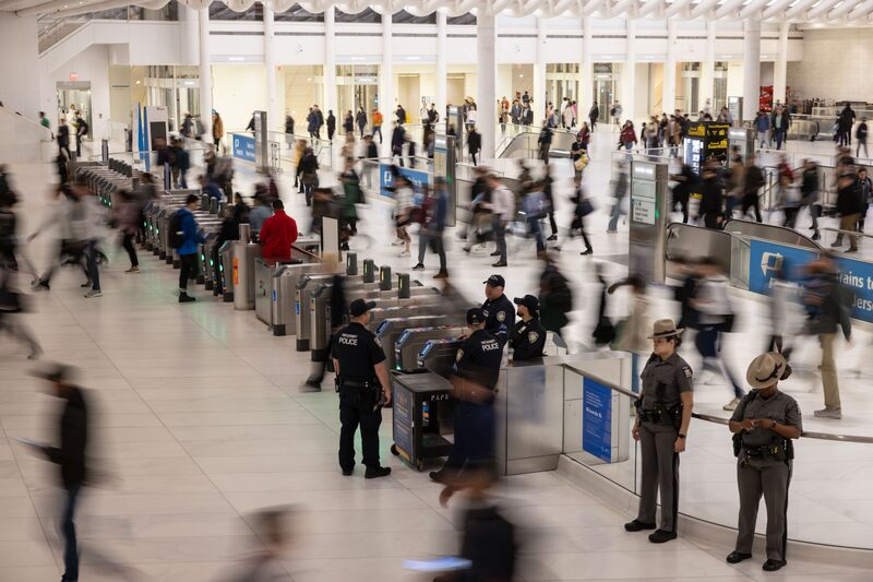 El último censo se realizó justo cuando comenzaban los cierres por pandemia, lo que complicó los esfuerzos para obtener un recuento exacto. Fotografía: Yuki Iwamura/Bloomberg  El último censo se realizó justo cuando comenzaban los cierres por pandemia, lo que complicó los esfuerzos para obtener un recuento exacto. Fotografía: Yuki Iwamura/Bloomberg
