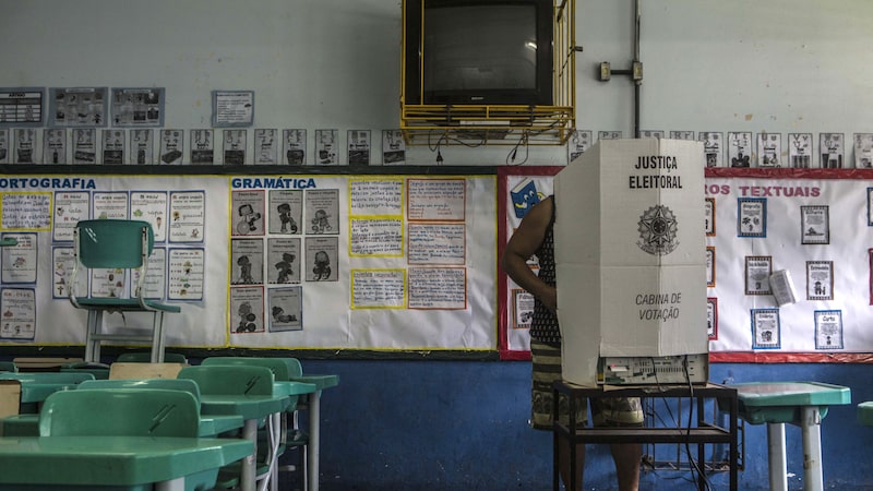 Eleições 2026: mais de 158,7 milhões de pessoas estão aptas a votar no Brasil neste ano Eleições 2026: mais de 158,7 milhões de pessoas estão aptas a votar no Brasil neste ano