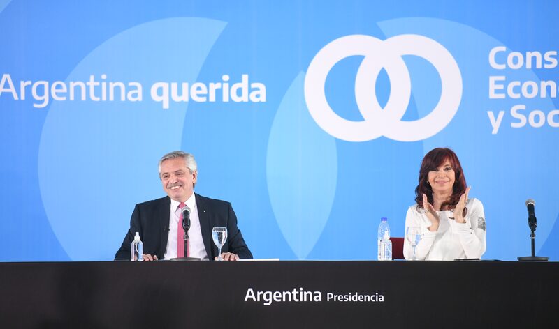 Alberto Fernández y Cristina Fernández de Kirchner encabezaron un acto tras la derrota en las PASO Alberto Fernández y Cristina Fernández de Kirchner encabezaron un acto tras la derrota en las PASO