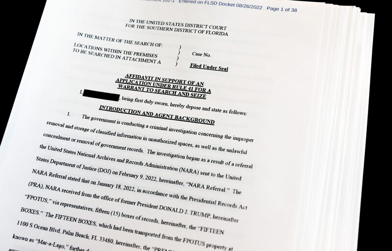 La declaración jurada para la orden de allanamiento sobre la residencia de Donald Trump en Florida La declaración jurada para la orden de allanamiento sobre la residencia de Donald Trump en Florida