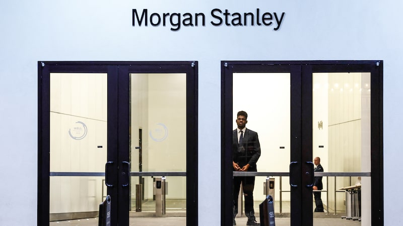 Adoção de IA deve ampliar lucros de empresas nos EUA, diz Morgan Stanley Adoção de IA deve ampliar lucros de empresas nos EUA, diz Morgan Stanley