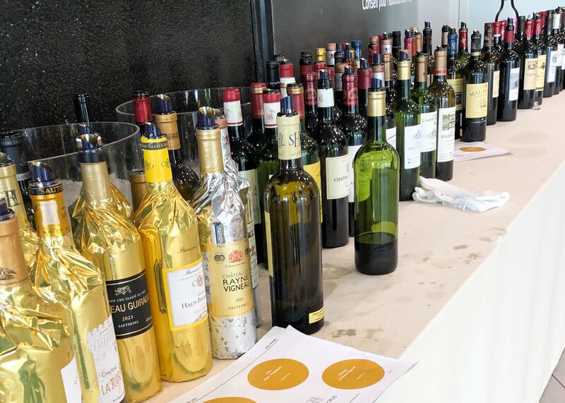 Uma pontuação alta em uma avaliação importante pode transformar um vinho desconhecido em sucesso de vendas de uma hora para a outra Uma pontuação alta em uma avaliação importante pode transformar um vinho desconhecido em sucesso de vendas de uma hora para a outra