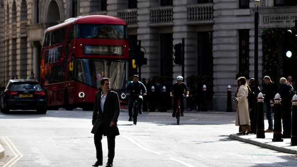 Acciones de Reino Unido en camino a salidas récord en 2022: BofA Acciones de Reino Unido en camino a salidas récord en 2022: BofA