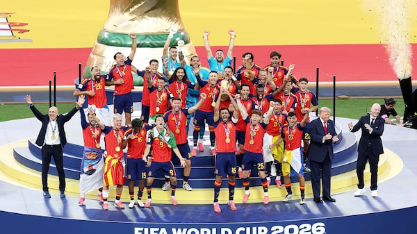 La Copa del Mundo rompió récords de ingresos, pero dejó a la FIFA bajo críticas La Copa del Mundo rompió récords de ingresos, pero dejó a la FIFA bajo críticas