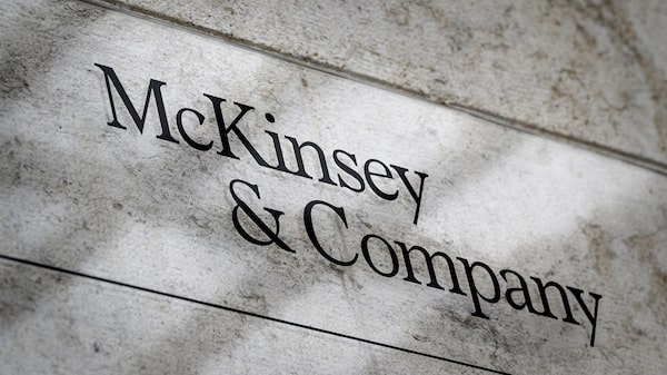 McKinsey destitui sócio sênior após comentários sobre mulheres no mercado de trabalho McKinsey destitui sócio sênior após comentários sobre mulheres no mercado de trabalho
