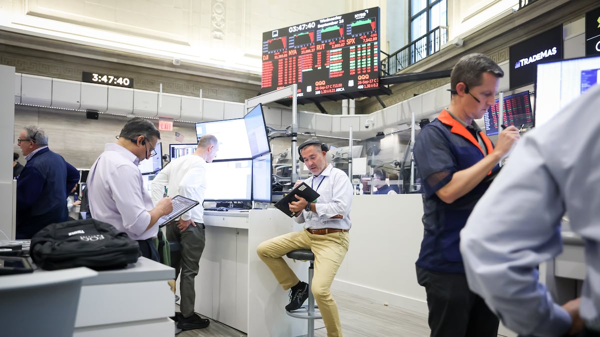 S&P 500 toca un récord con el impulso de la IA y el alivio por la caída del petróleo